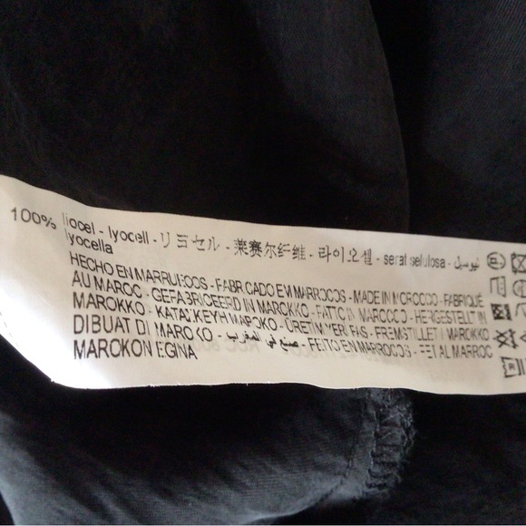 Zara Fillsens Black Tencel Racerback Midi Dress
Large, New - Picture 7 of 7